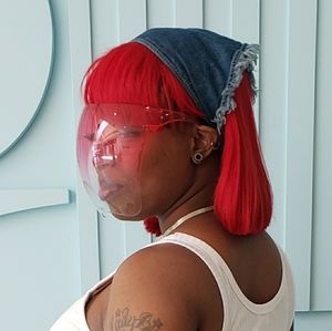 Resilient Elegant Unisex Face Shield